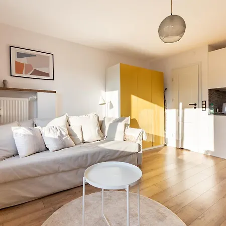 Apartament Główna Sunny By Bookinghost *